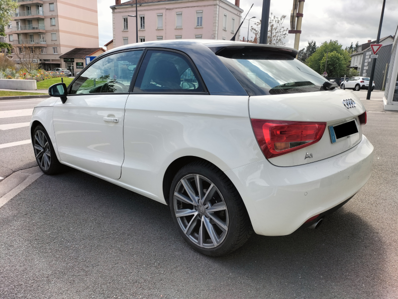 Audi A1 AMBITION LUXE