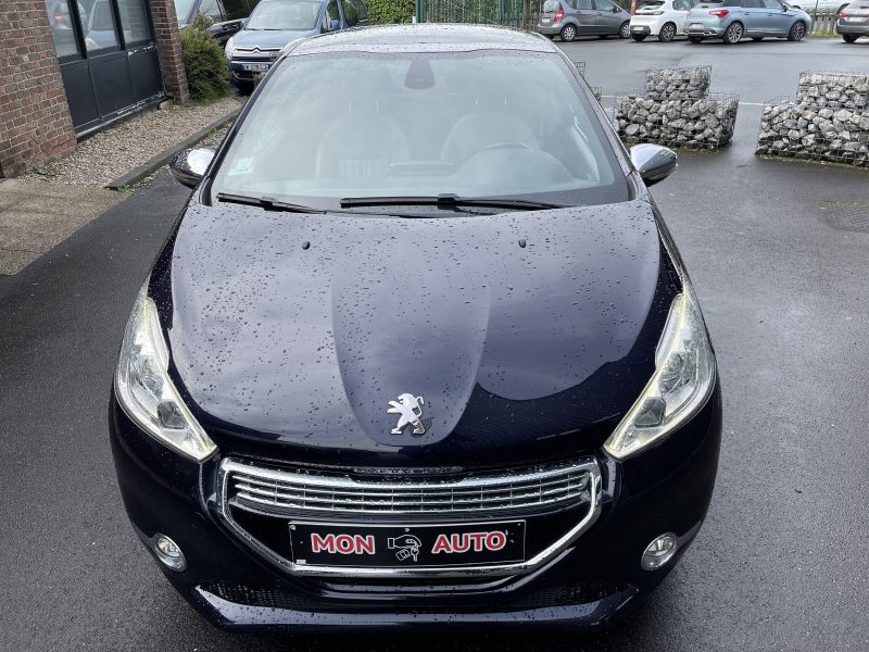 PEUGEOT 208 I 2013