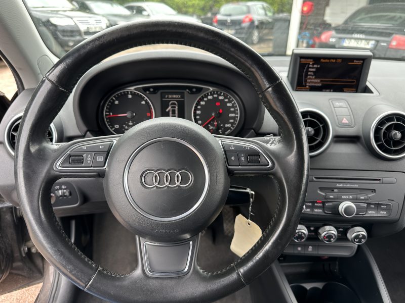 AUDI A1 2011