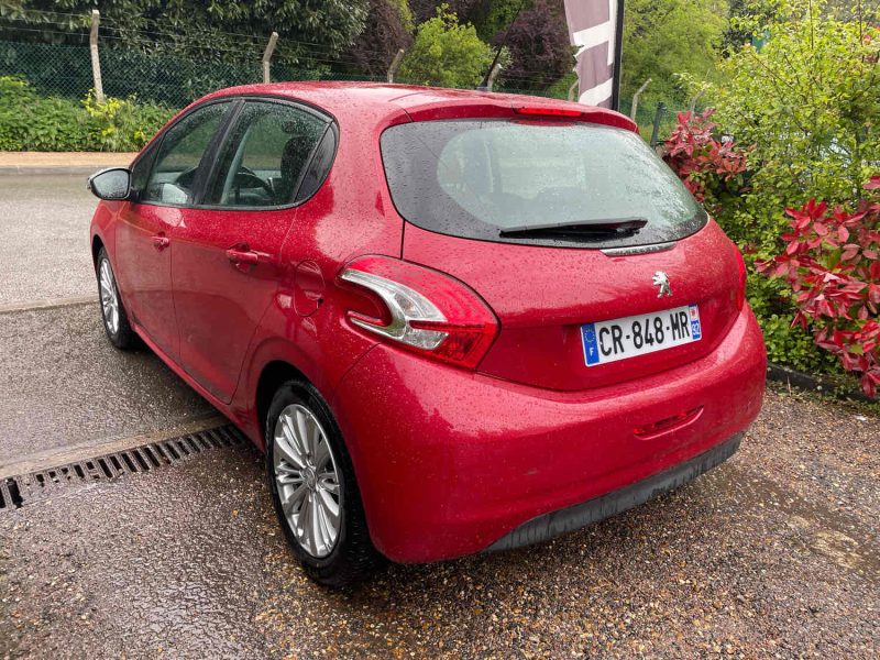 PEUGEOT 208 I 1.4HDI 68CV