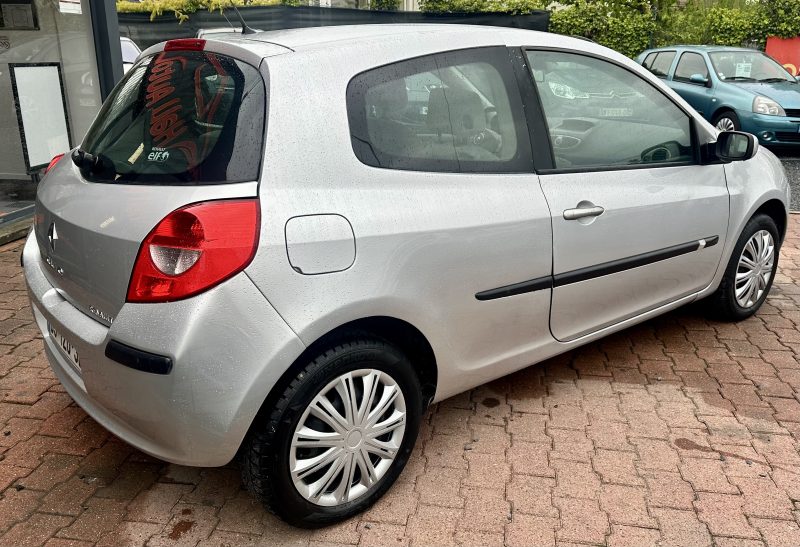 RENAULT CLIO III 2007