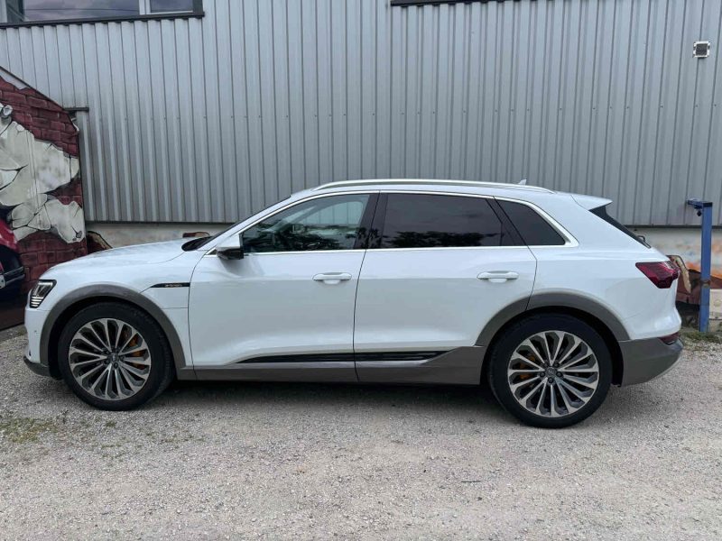 AUDI E-TRON  2019 55 quattro 408cv AVUS EXTENDED TOIT PANO REPRISE POSSIBLE