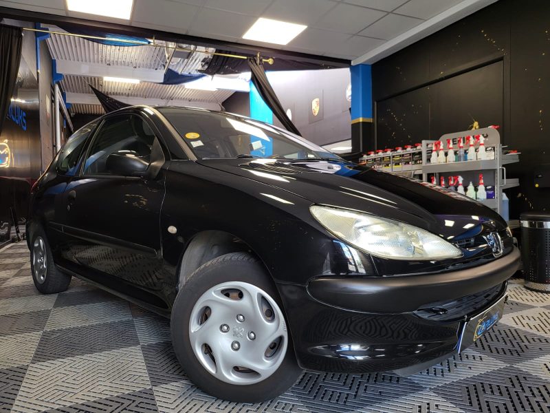 PEUGEOT 206 3P 1.4i 75cv 1er MAIN / CLIMATISATION / SUIVI PEUGEOT