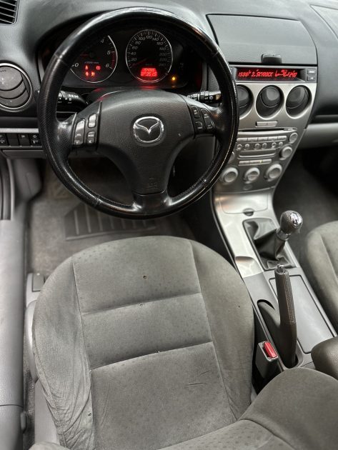 MAZDA 6 Hatchback 2002