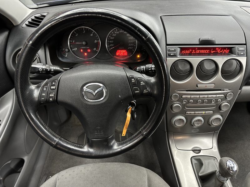 MAZDA 6 Hatchback 2002