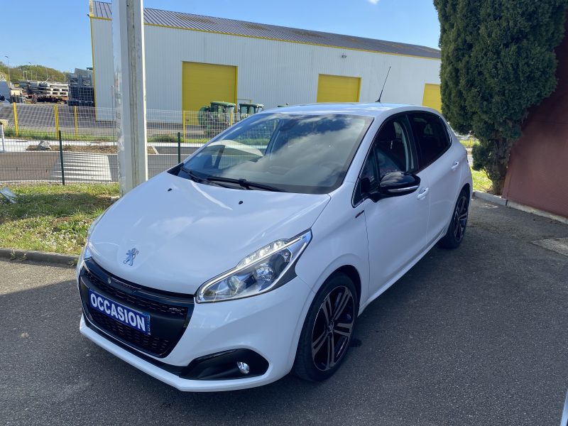 PEUGEOT 208 GT LINE