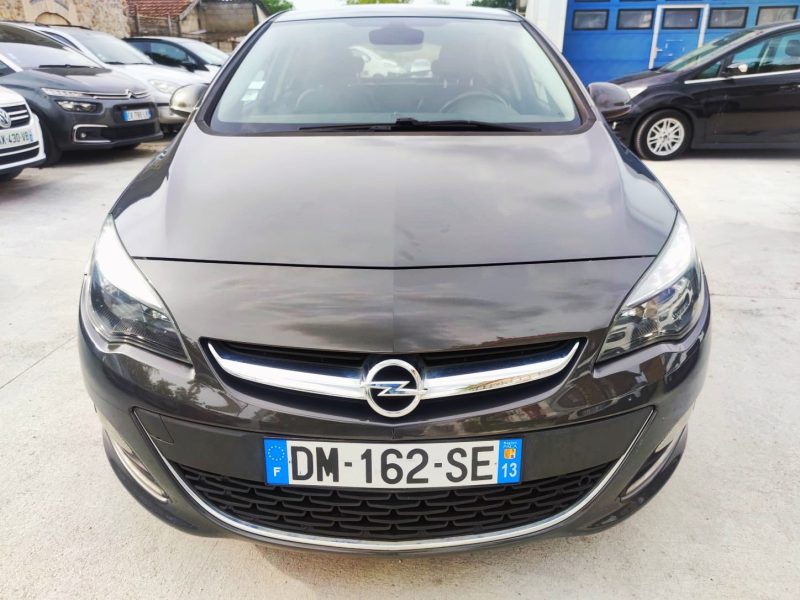 OPEL ASTRA J GTC 2013