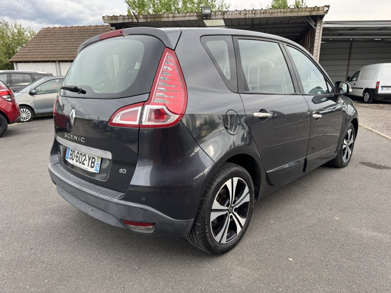 RENAULT SCENIC III  1.5L dCi 110cv *ÉDITION BOSE* / RÉVISER_GARANTIE