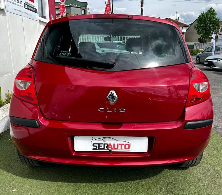 RENAULT CLIO III 2009