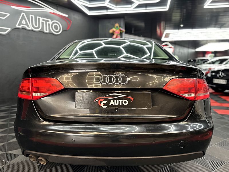 AUDI A4 B8 2009