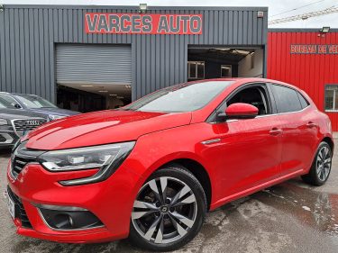 RENAULT MEGANE IV Berline bicorps trois ou cinq portes 2021