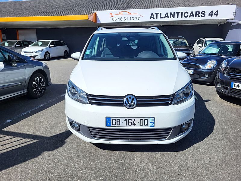 VOLKSWAGEN TOURAN 2013