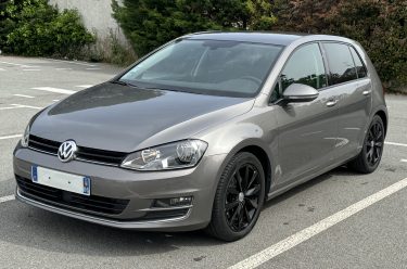 VOLKSWAGEN GOLF VII 2.0 TDI 150 CARAT