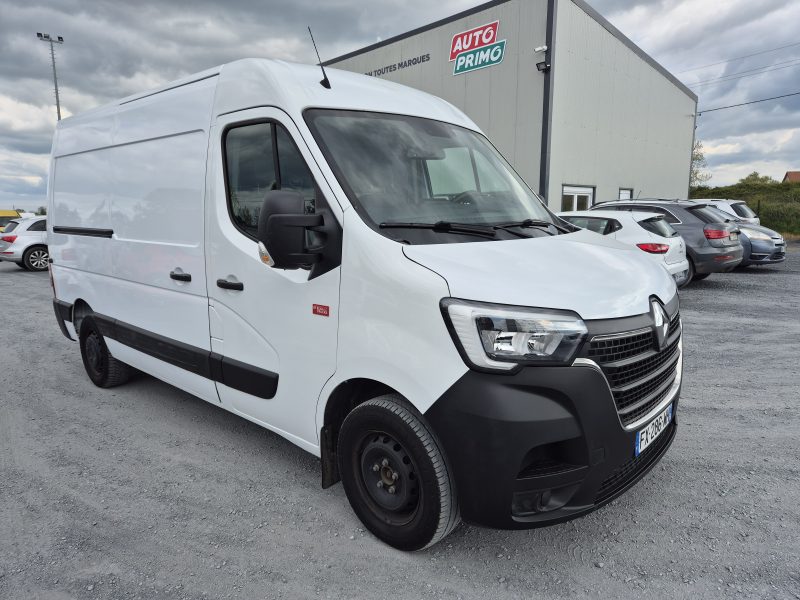 RENAULT MASTER III L2H2 135CV FWD 2021 136000 KM 