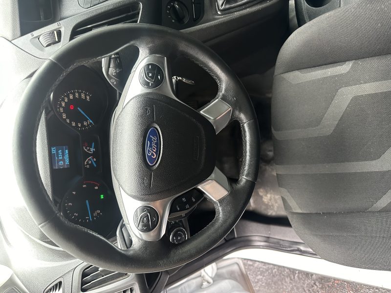 FORD TRANSIT CONNECT  Camionnette 2013