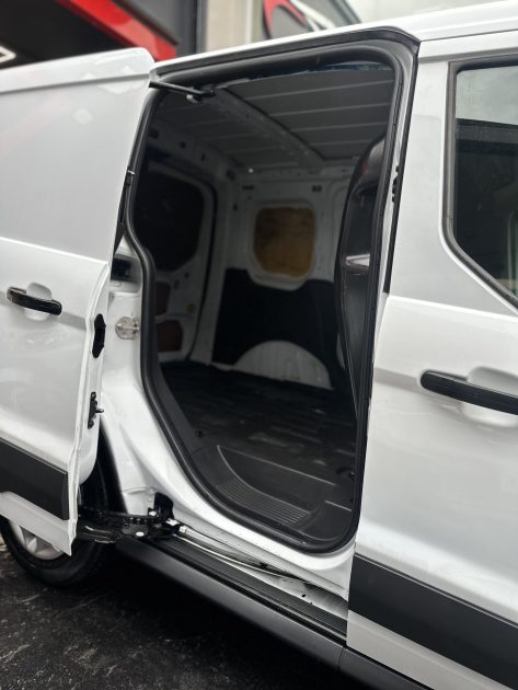 FORD TRANSIT CONNECT  Camionnette 2013