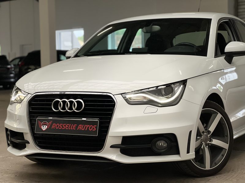 AUDI A1 SPORTBACK 1.6 TDI 90CH S-LINE