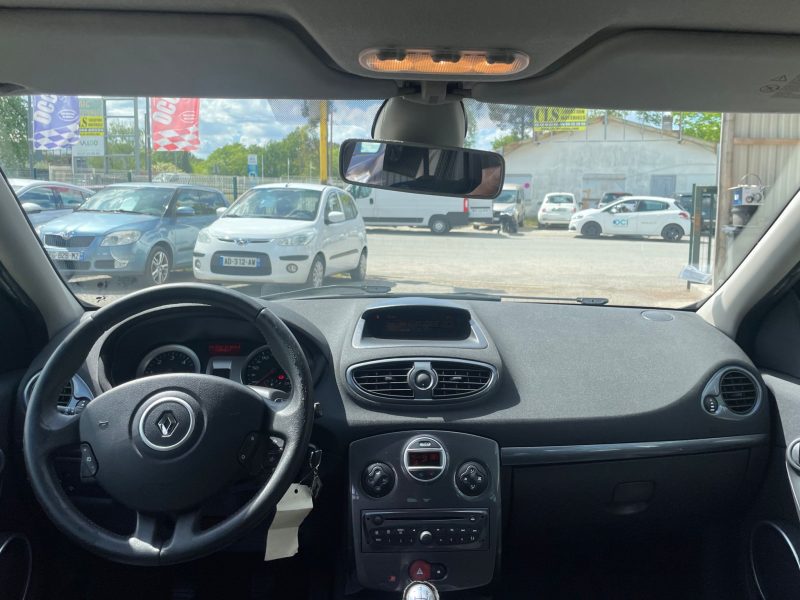 RENAULT CLIO III 2010