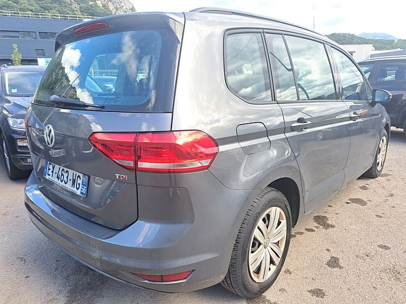 VOLKSWAGEN TOURAN 2018