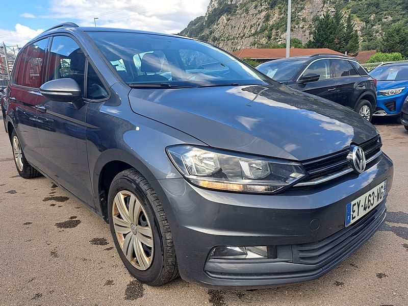 VOLKSWAGEN TOURAN 2018