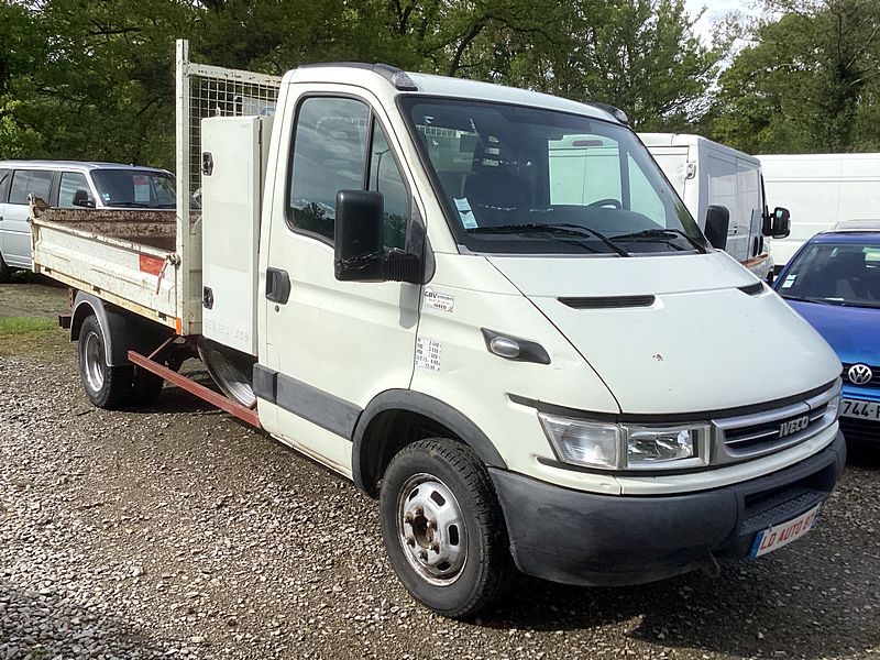 IVECO DAILY III Fourgon 2005