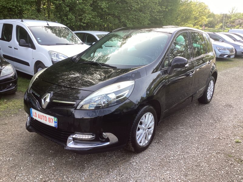 RENAULT SCENIC III 2013