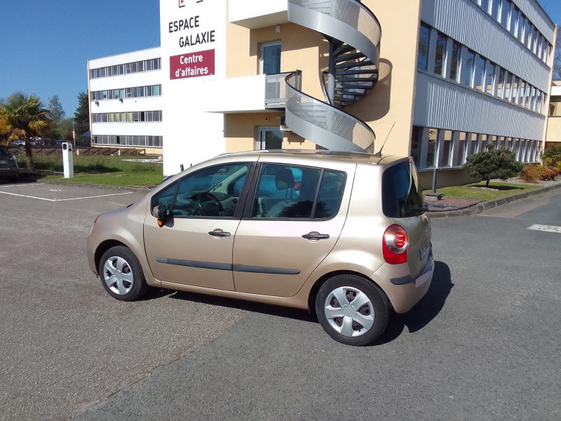 RENAULT MODUS 2006