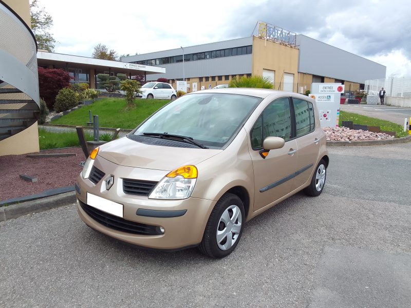 RENAULT MODUS  2006