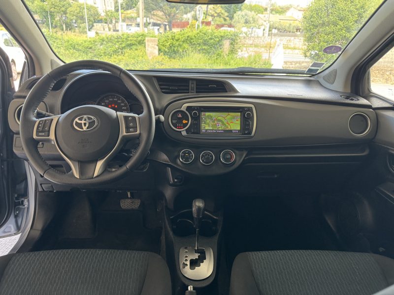 TOYOTA YARIS 1.3 99