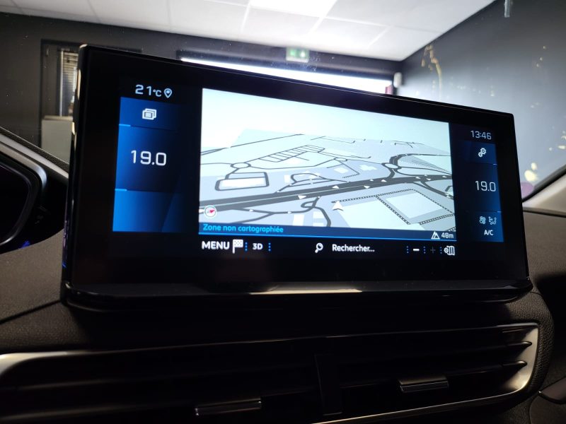 PEUGEOT 5008 1.2 PURETECH 130cv BVM6 ALLURE PACK / SUIVI PEUGEOT / CARPLAY / I-COCKPIT / KEYLESS