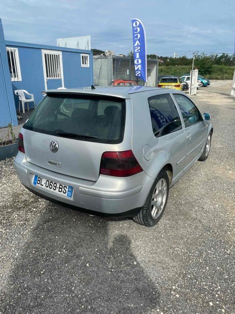 VOLKSWAGEN GOLF IV 1.9 TDI GARANTIE 12 MOIS