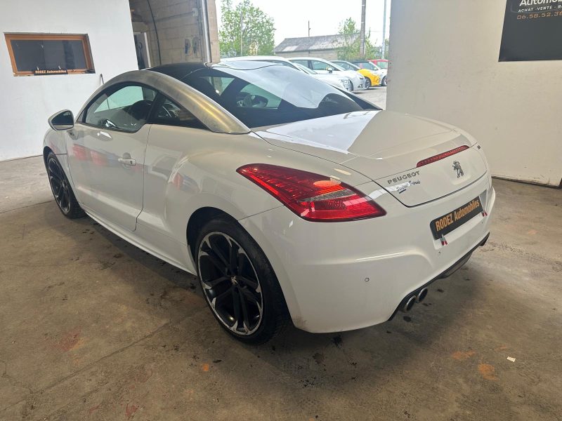 PEUGEOT RCZ 2012