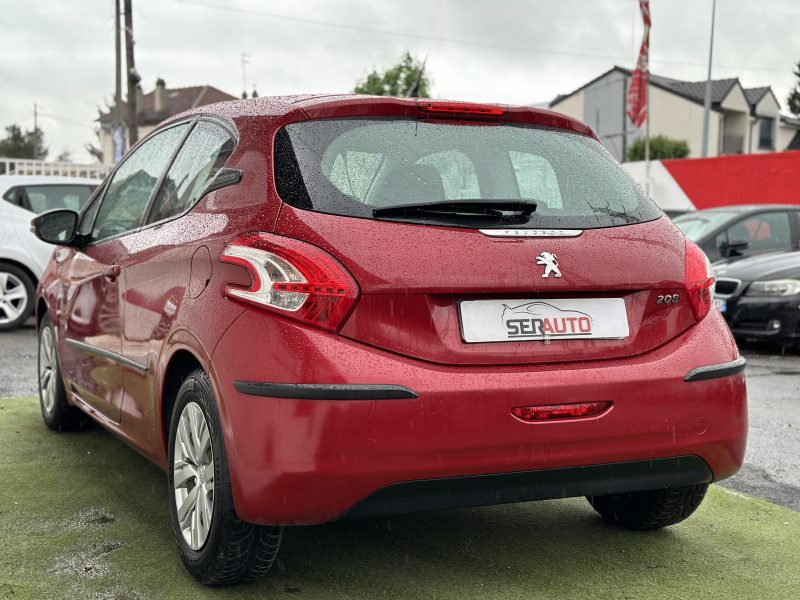 PEUGEOT 208 I 2013