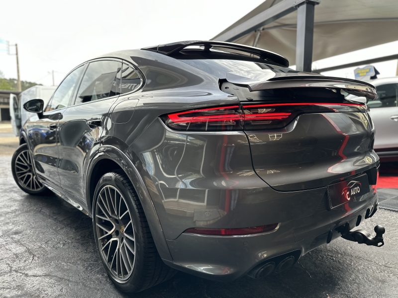 PORSCHE CAYENNE 2019