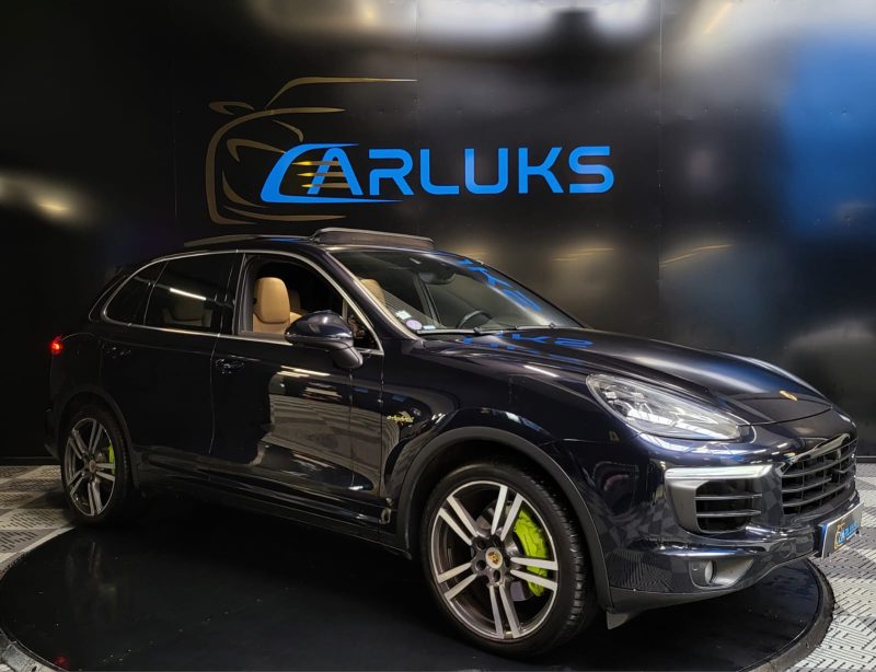 PORSCHE CAYENNE S 3.0 V6 E-Hybrid 416cv AWD / ORIGINE FRANCE / SUIVI COMPLET POSCHE / PACK CHRONO / 