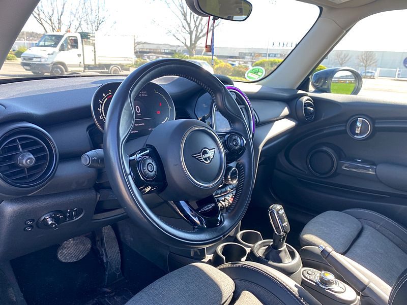 MINI ONE 1.5 L 102 ch, Digital cockpit, carplay, sièges chauffants, garantie 12 mois