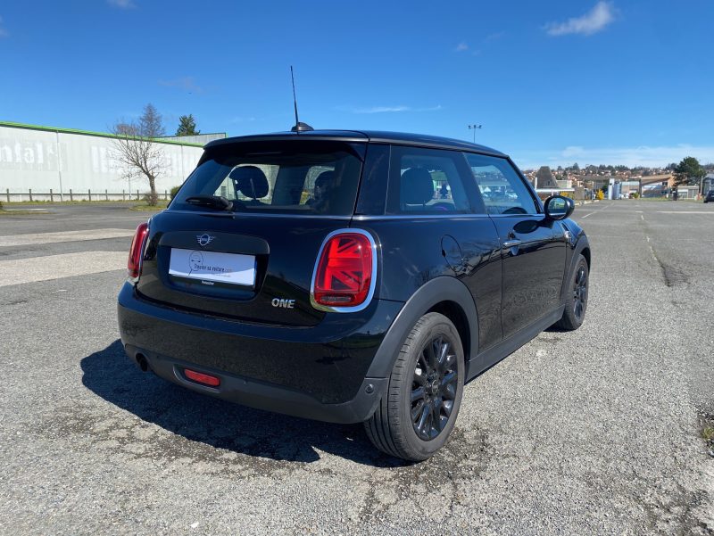 MINI ONE 1.5 L 102 ch, Digital cockpit, carplay, sièges chauffants, garantie 12 mois