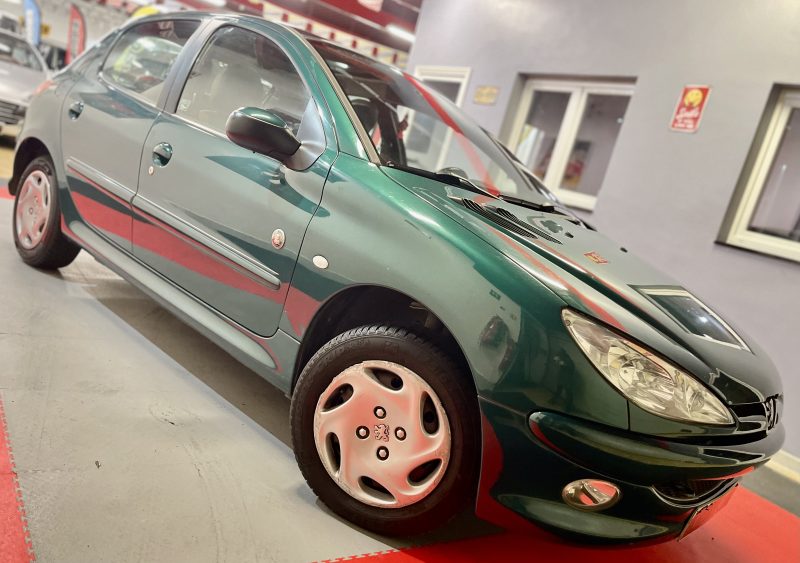 PEUGEOT 206/ROLAND GARROS/1.4i 75CV/PARFAIT ETAT