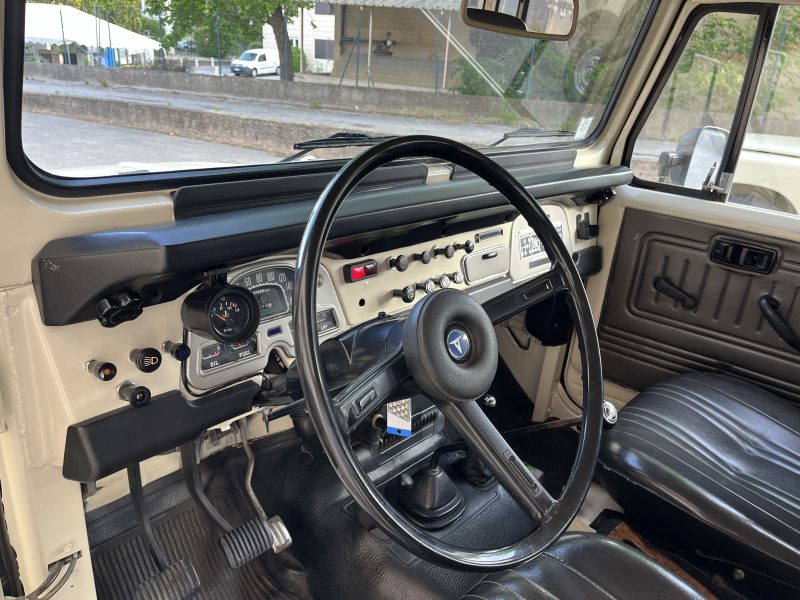 TOYOTA LAND CRUISER FJ40 4.2 Pick-up 1978