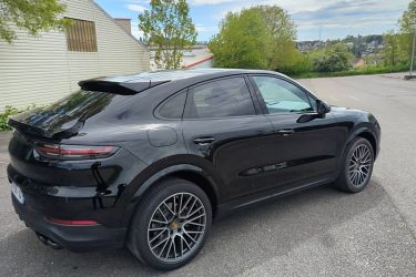 PORSCHE CAYENNE 2019