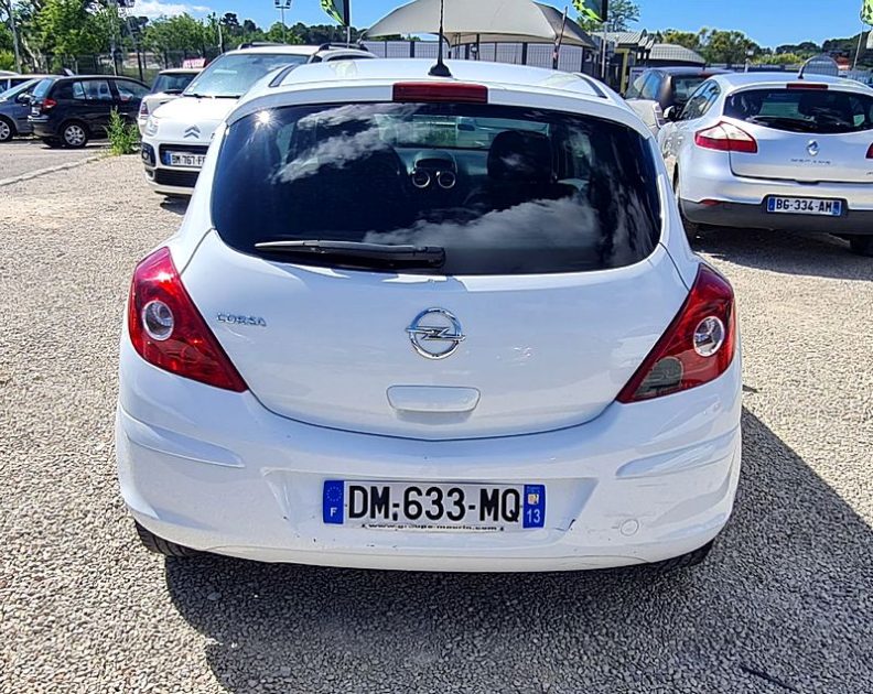 OPEL CORSA D 2014