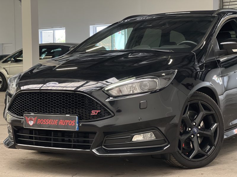 FORD FOCUS ST 2.0 ECOBOOST 250CH