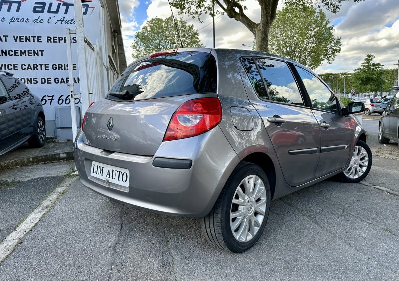 RENAULT CLIO III 2009