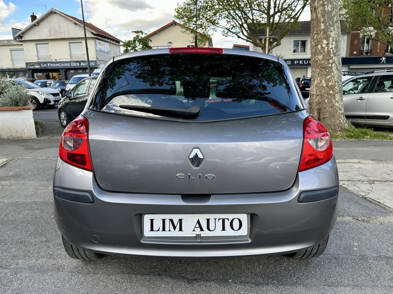 RENAULT CLIO III 2009