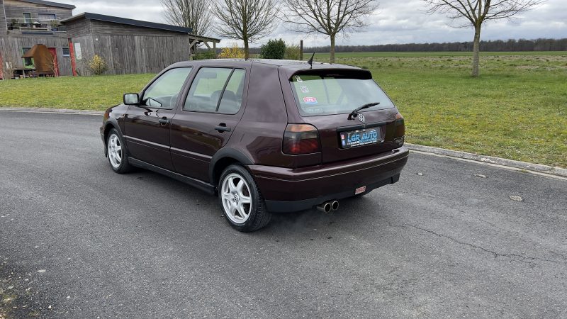 VOLKSWAGEN  GOLF 1996