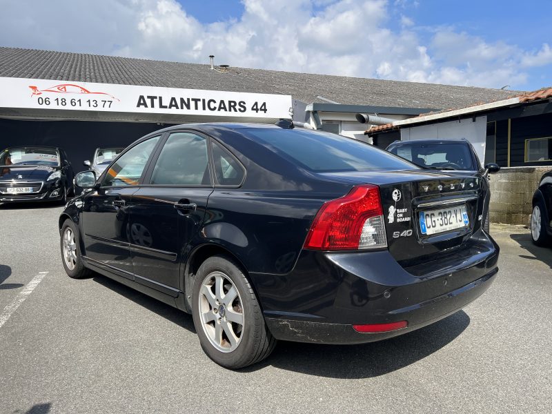 VOLVO S40 II 2012