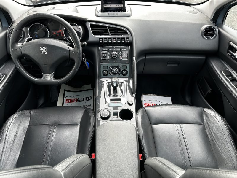 PEUGEOT 3008 2012