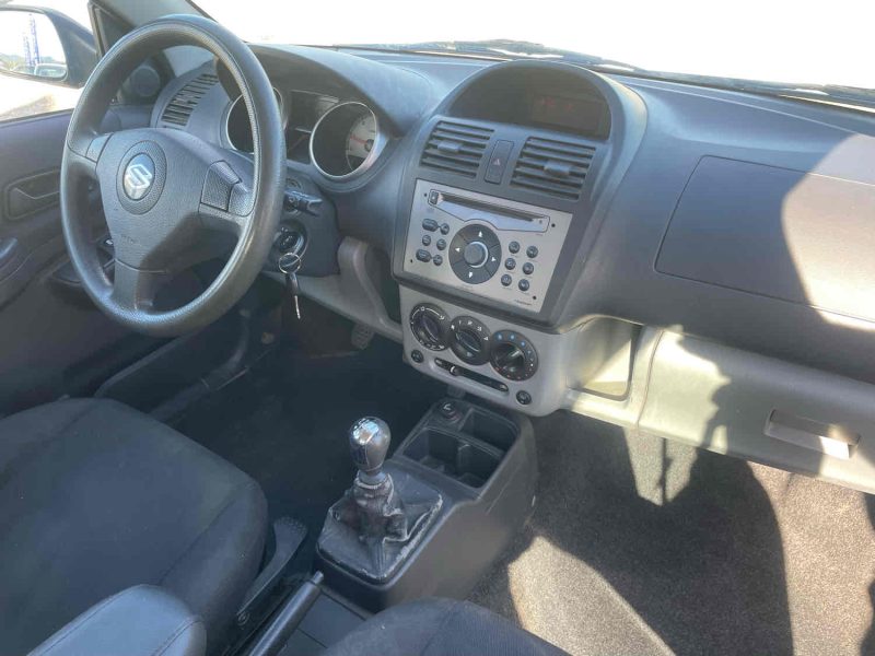 SUZUKI IGNIS II 2004 GARNTIE 12 MOIS