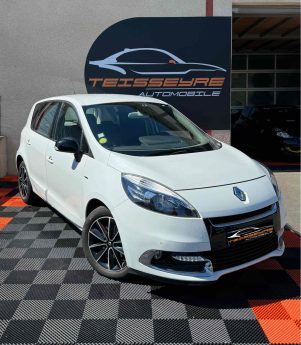 RENAULT SCENIC III 2013