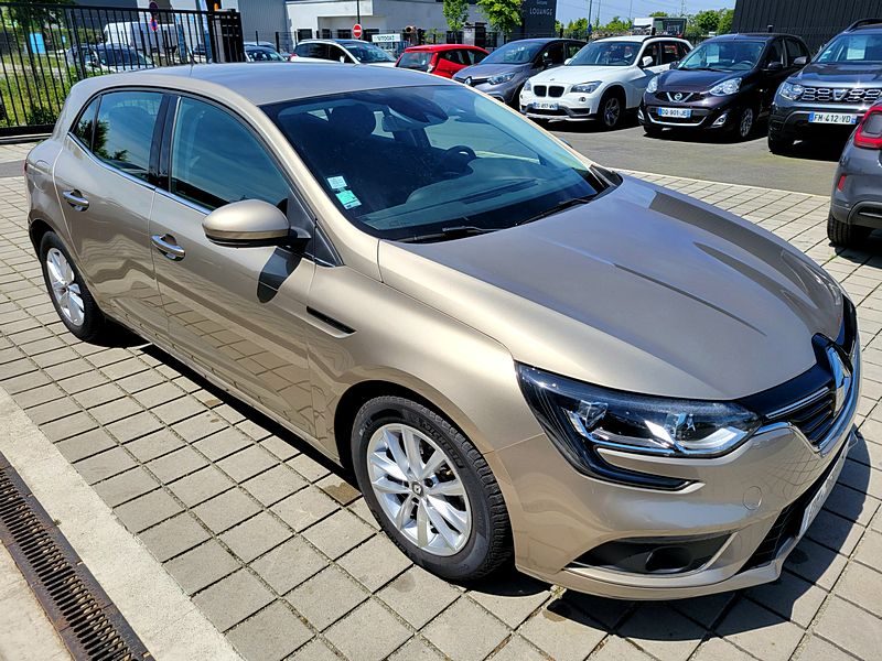 RENAULT MEGANE IV  berline TCE 130CV ENERGY ZEN